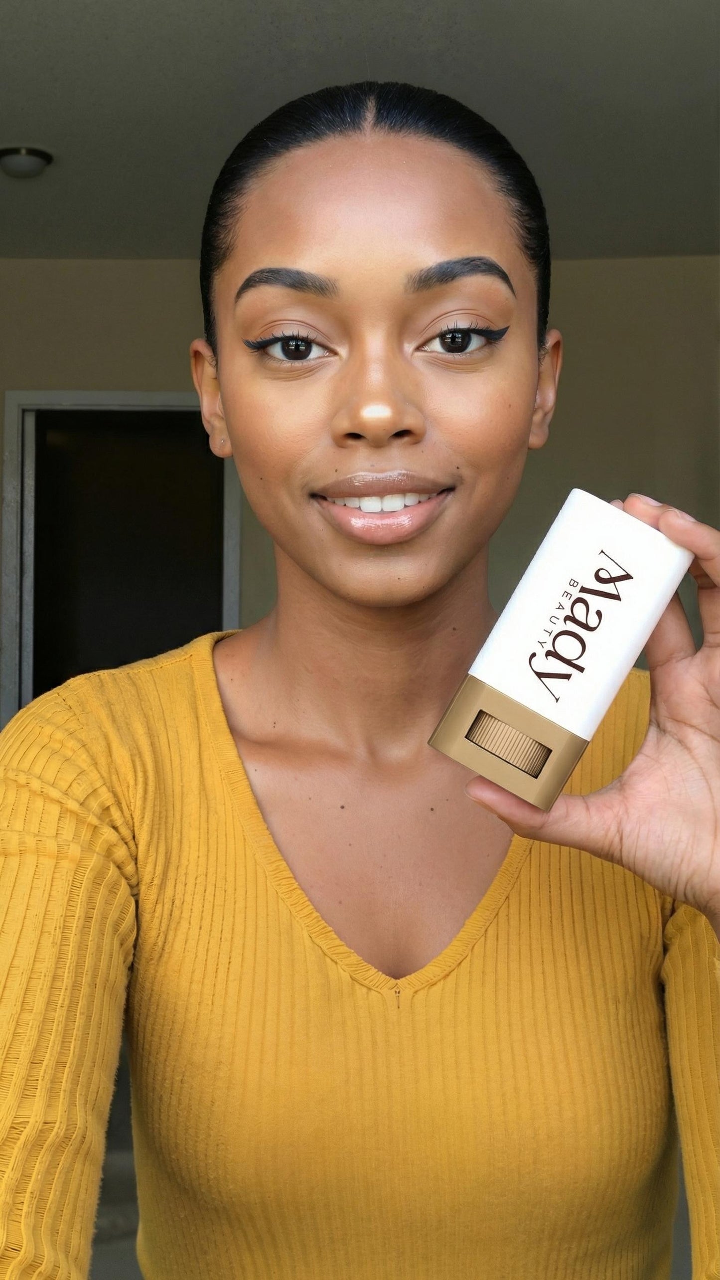 3 en 1 Correcteur Baume Fond de teint